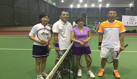中大EMBA网球队9月出征北京,再创辉煌!
